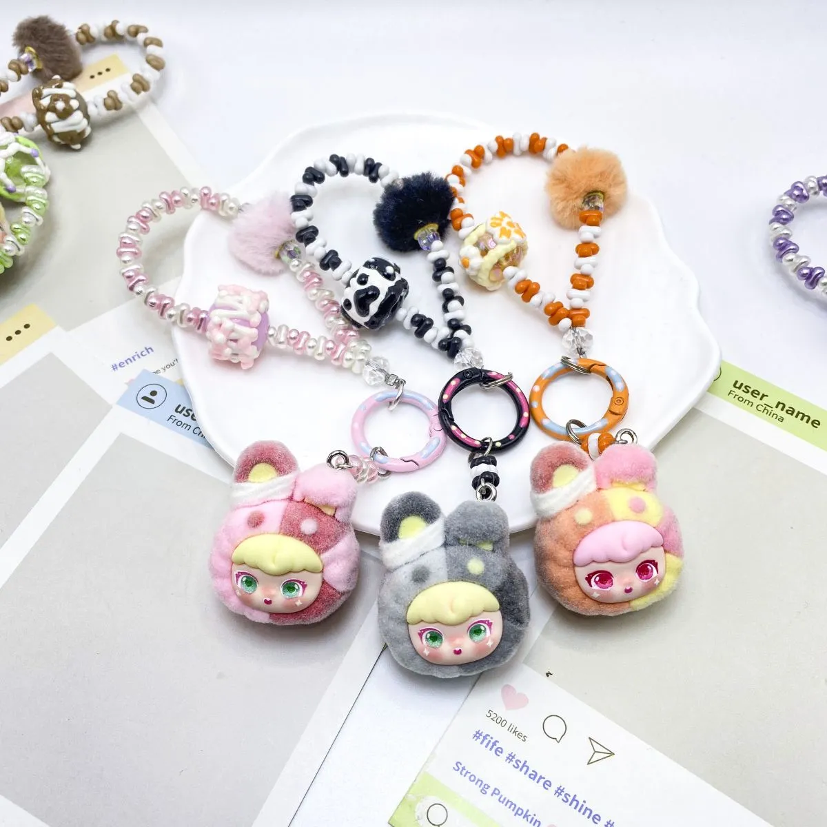 Flocked Dimo Hand-Painted Bead Car Keychain – Phone Case Charm & Bag Accessory, Small Travel Souvenir Gift with Colorful Beaded String